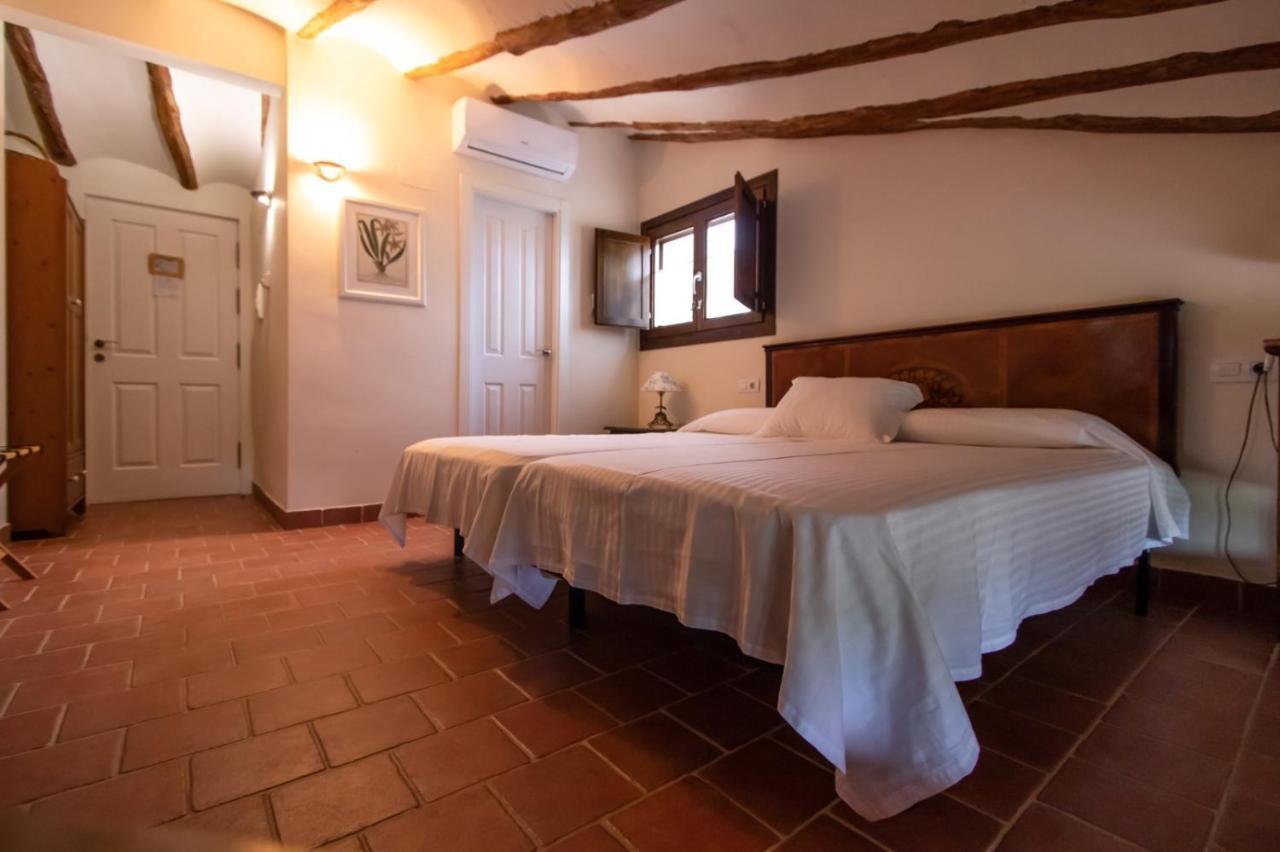 Torre Alta De Ram Hotel Alcañiz Buitenkant foto